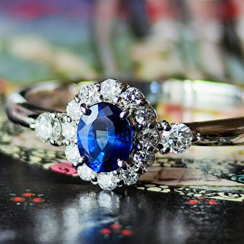 激安　豪華　天然ダイヤモンドとサファイアの指輪販売証明書付きます