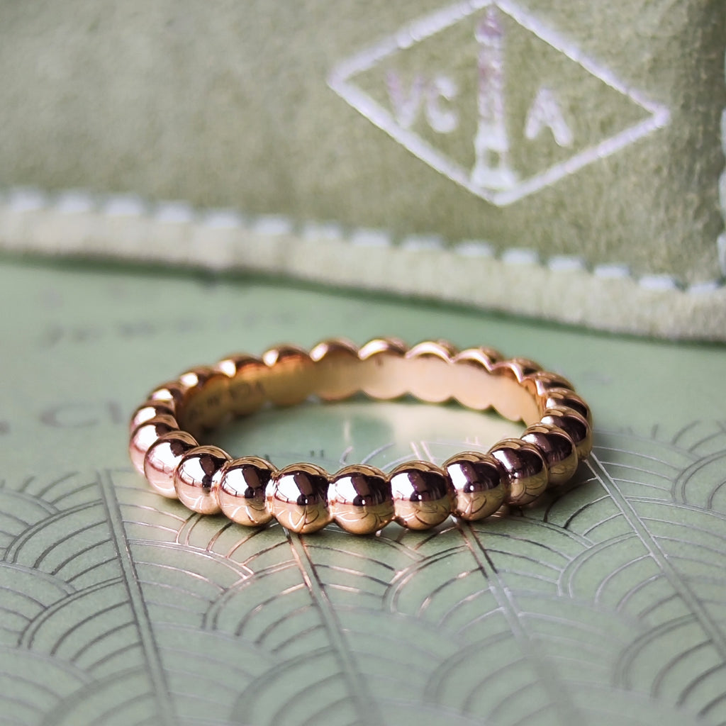 Van Cleef & Arpels ヴァンクリーフ&アーペル ペルレ ミディアム 50