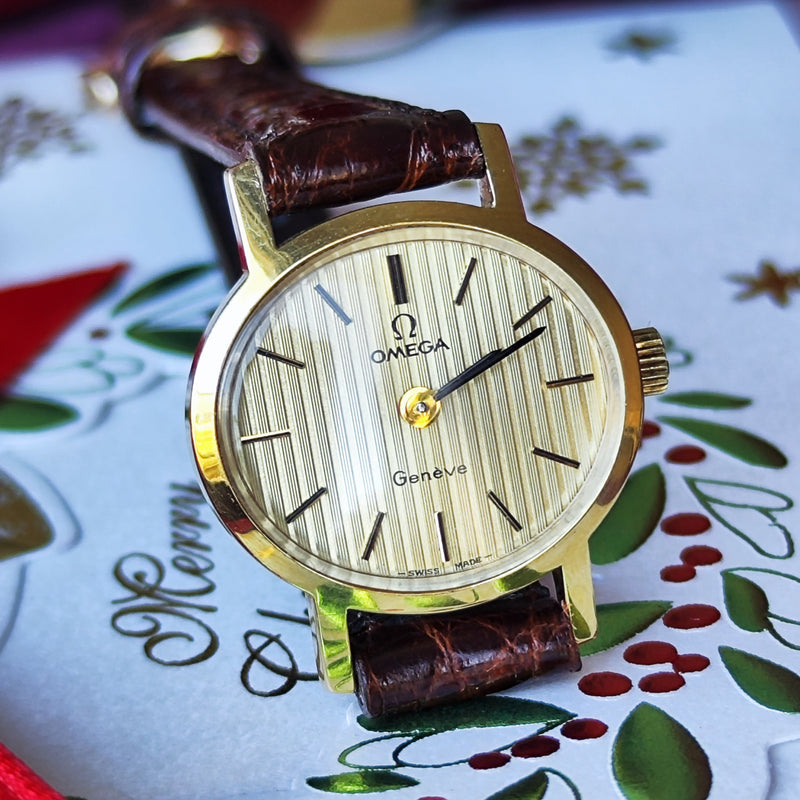 【OH済み】OMEGA オメガ Geneve ジュネーヴ ストライプ文字盤 手巻き腕時計