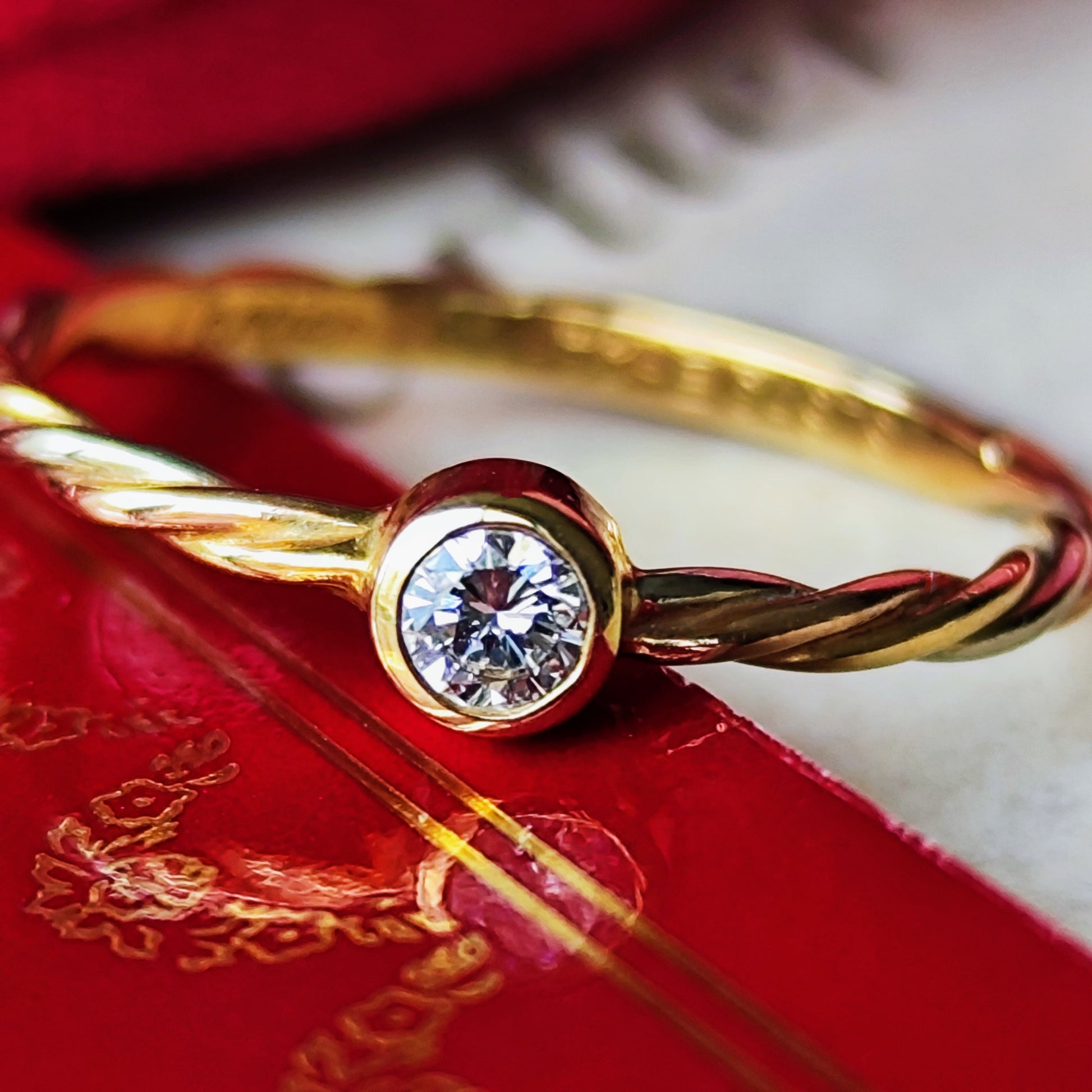 Cartier カルティエ スリーカラーツイストリング