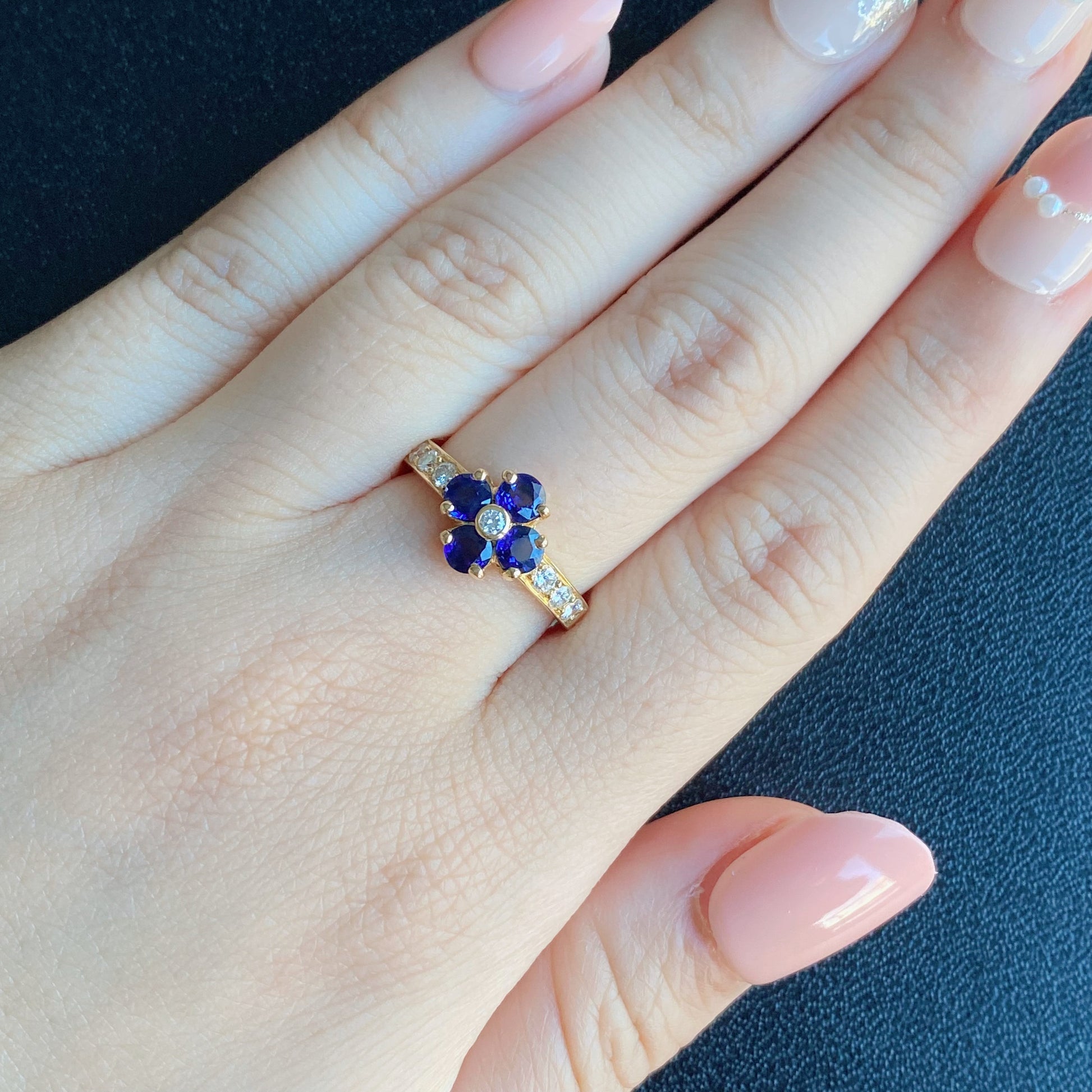 【Vintage Van Cleef & Arpels】ヴァンクリーフ&アーペル サファイア フラワーリング