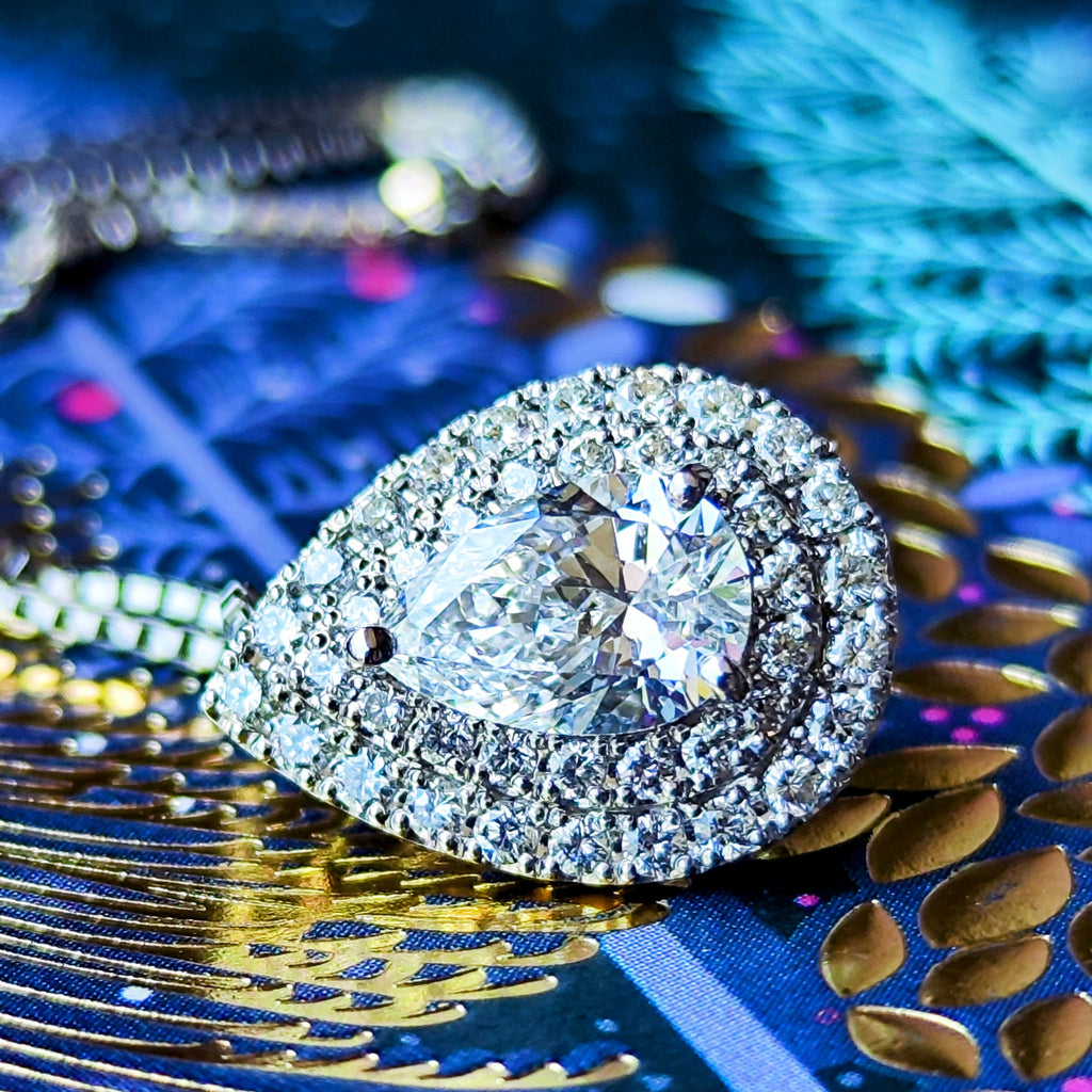 【大粒 1.007ct】天然ダイヤモンド ペアシェイプ プラチナ ネックレス