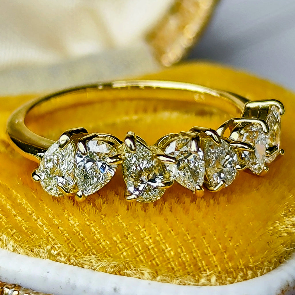 天然ダイヤモンド 1.0ct ペアシェイプ 18金リング