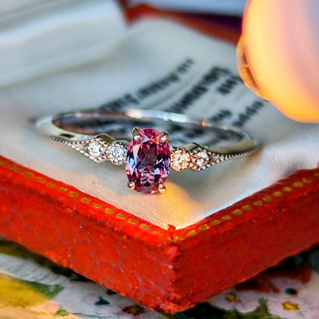 【カラーチェンジ】天然ガーネット 天然ダイヤモンド プラチナリング