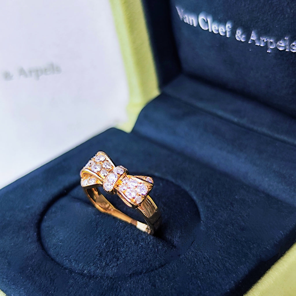 【Vintage Van Cleef & Arpels】ヴァンクリーフ&アーペル リボンリング