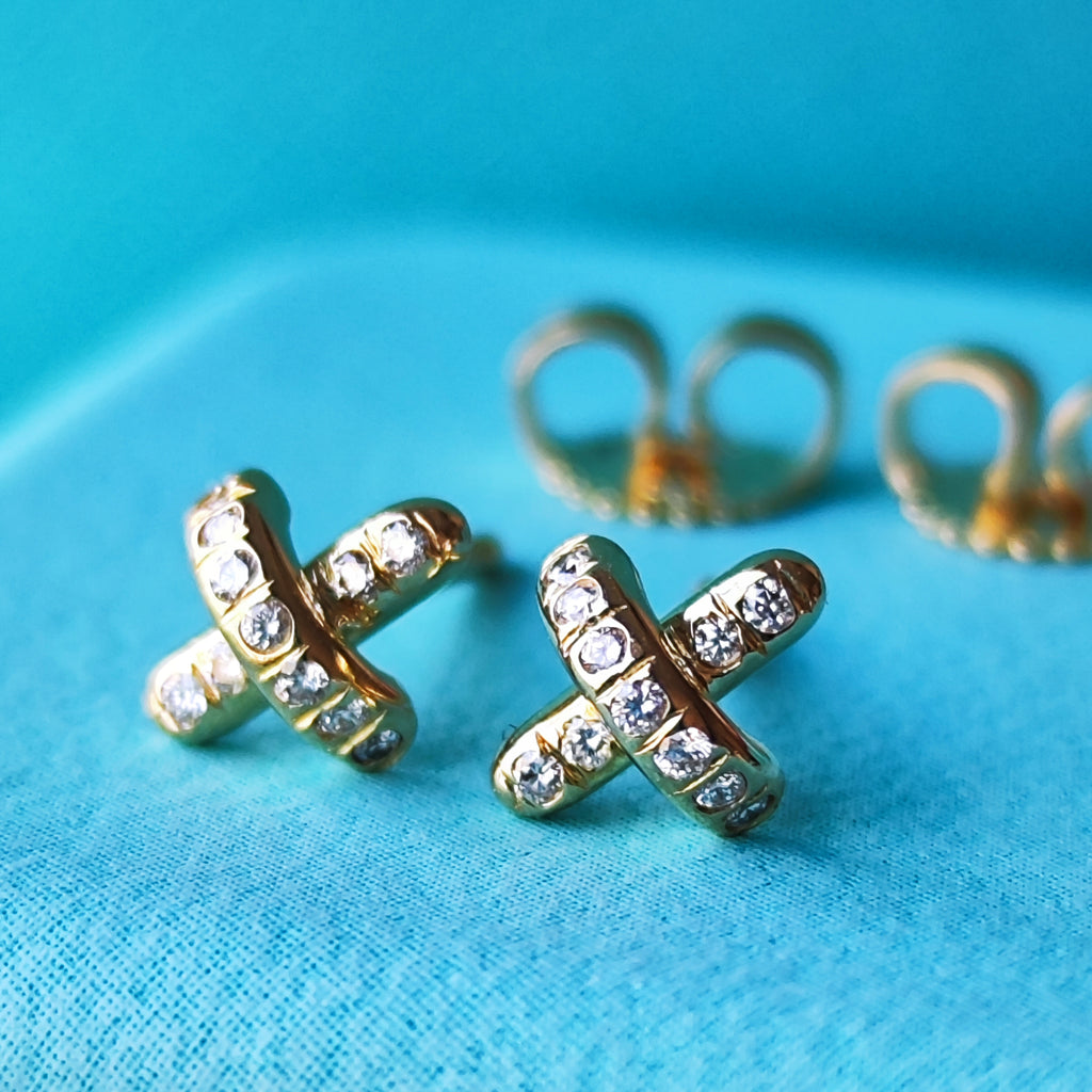 TIFFANYティファニー クロスステッチ ダイヤ ピアス Pt950片耳用 TIFFANY&Co. ティファニー クロスステッチ ダイヤモンド ピアス Pt950