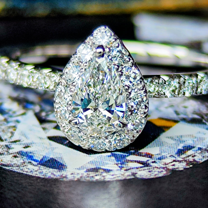 【最高級品質】天然ダイヤモンド0.30ct フローレス Dカラー ペアシェイプ GIA鑑定書付き