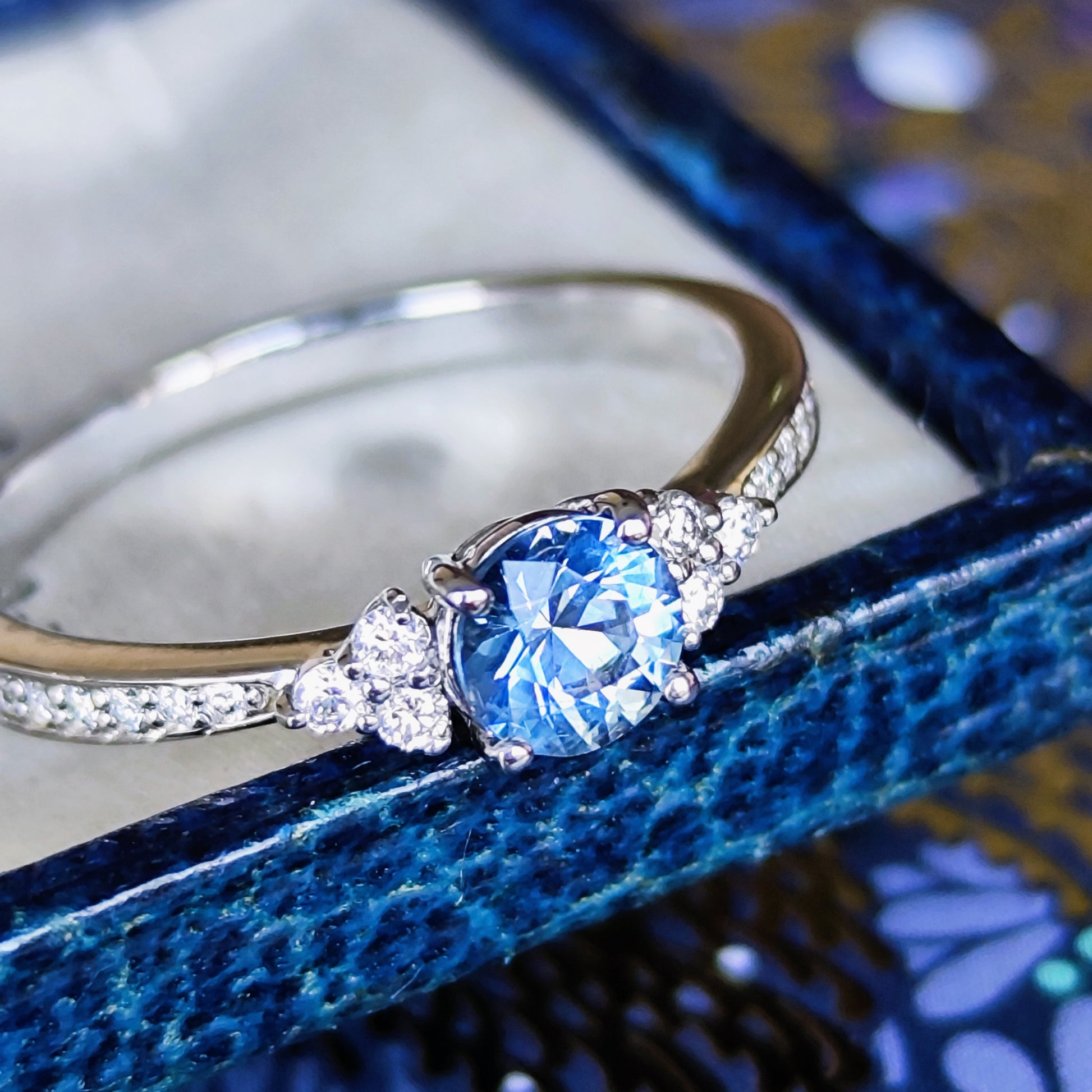 【お値下げ】カンチャナブリ産 天然サファイア 天然ダイヤモンド リング