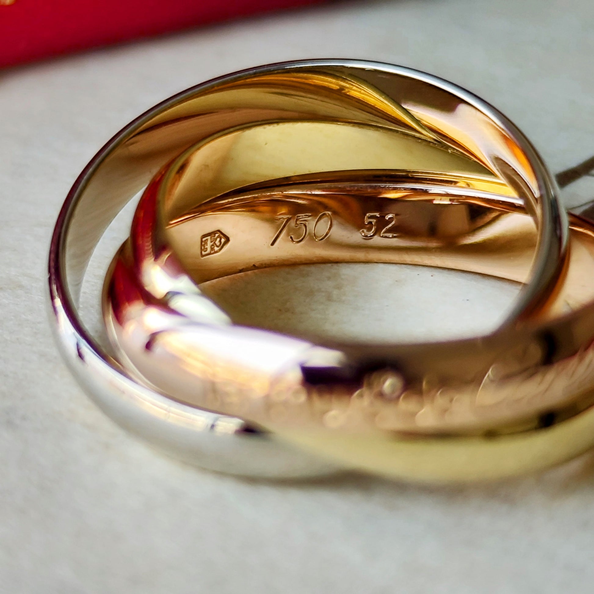 Cartier カルティエ トリニティ スリーカラーリング 52