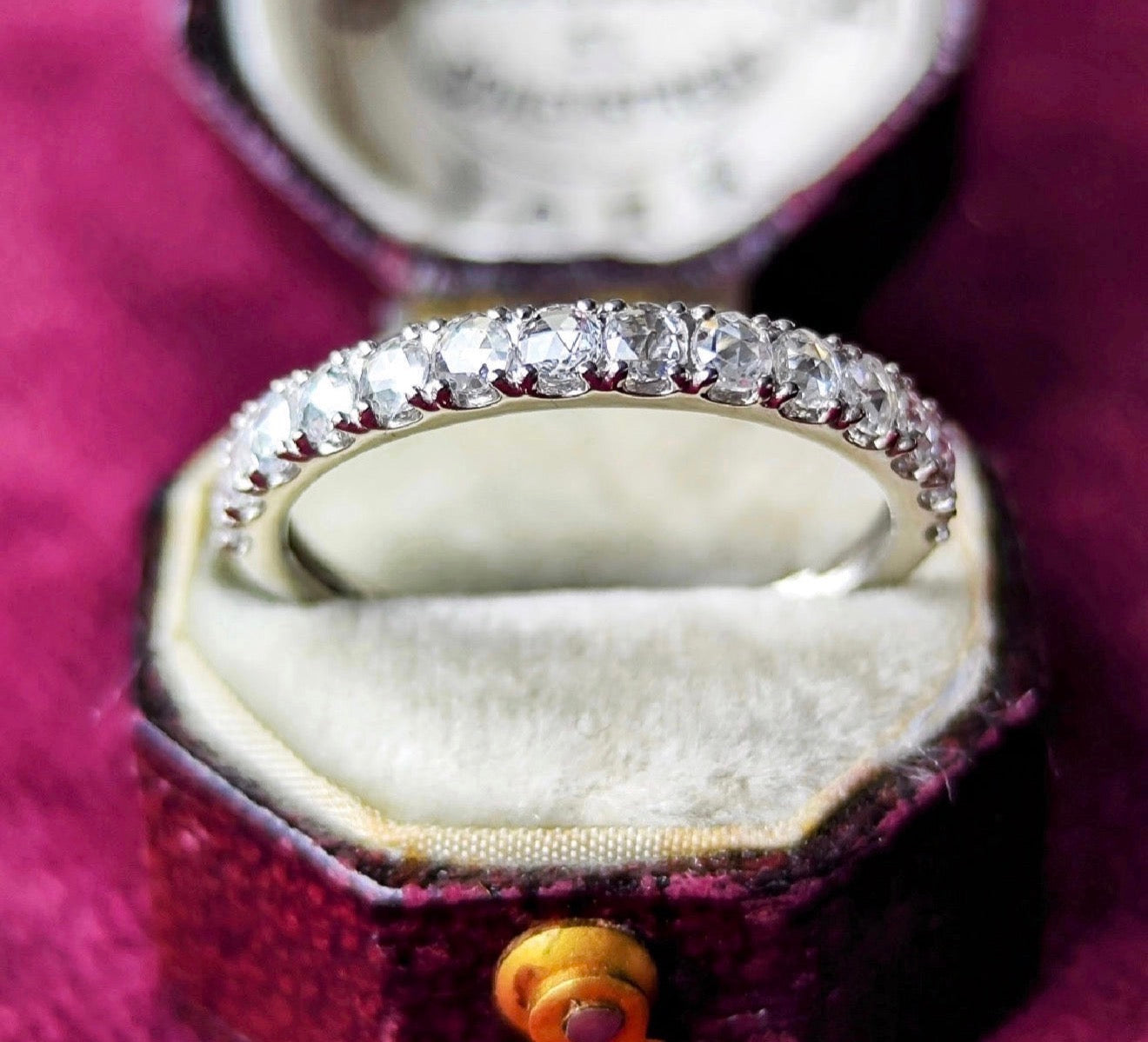 【ローズカット】天然ダイヤモンド ハーフエタニティリング プラチナ