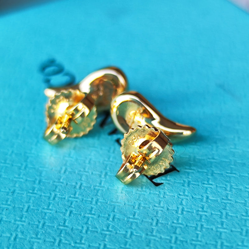 TIFFANY &Co ティファニー ティアドロップ ピアス 18金