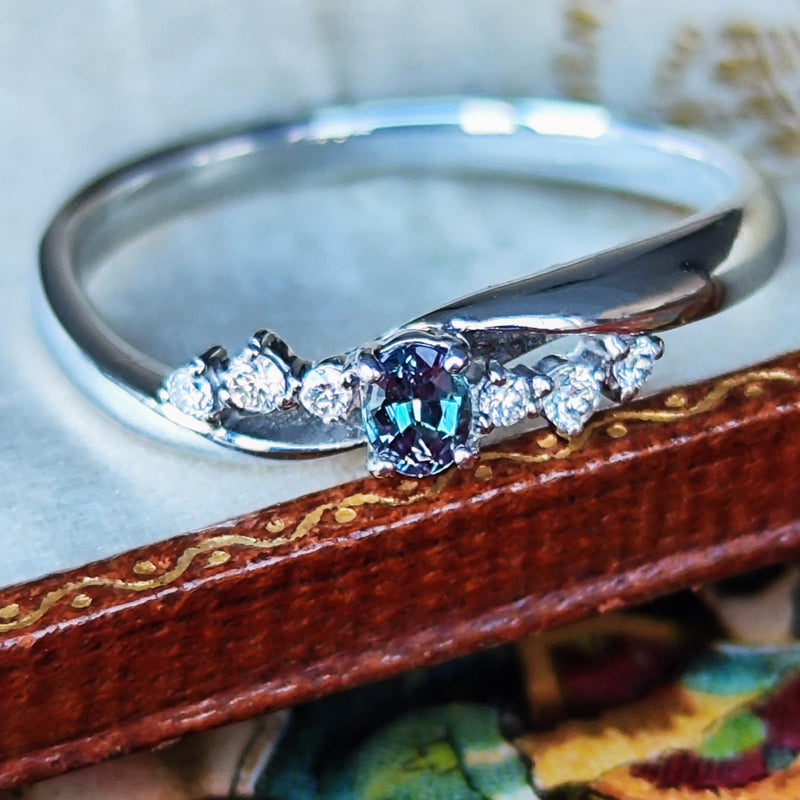 天然アレキサンドライト 天然ダイヤモンド プラチナリング