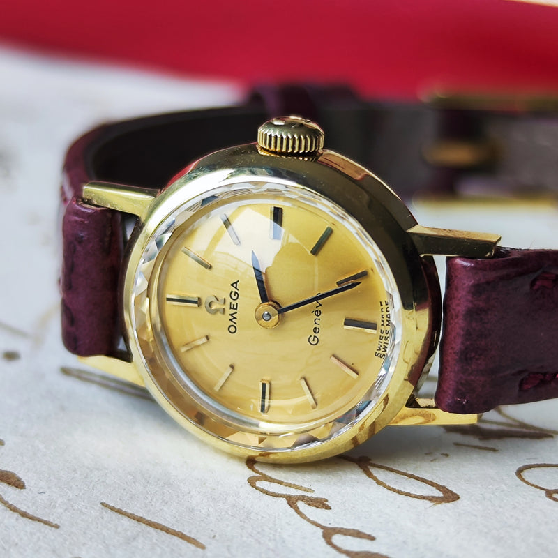【OH済み 18金無垢】OMEGA オメガGeneve ジュネーヴ Sapphette 手巻き腕時計