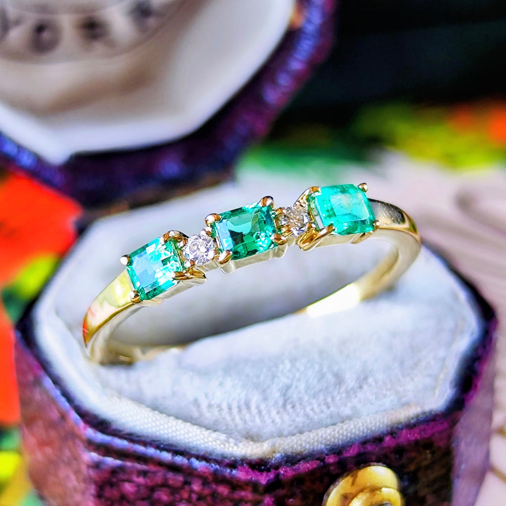 【コロンビア産】天然エメラルド 0.78ct 天然ダイヤモンド 18金リング
