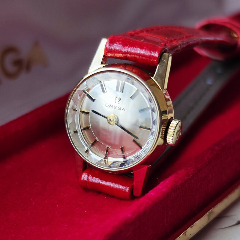 【OH済み】OMEGA オメガ カットガラス アンティーク腕時計