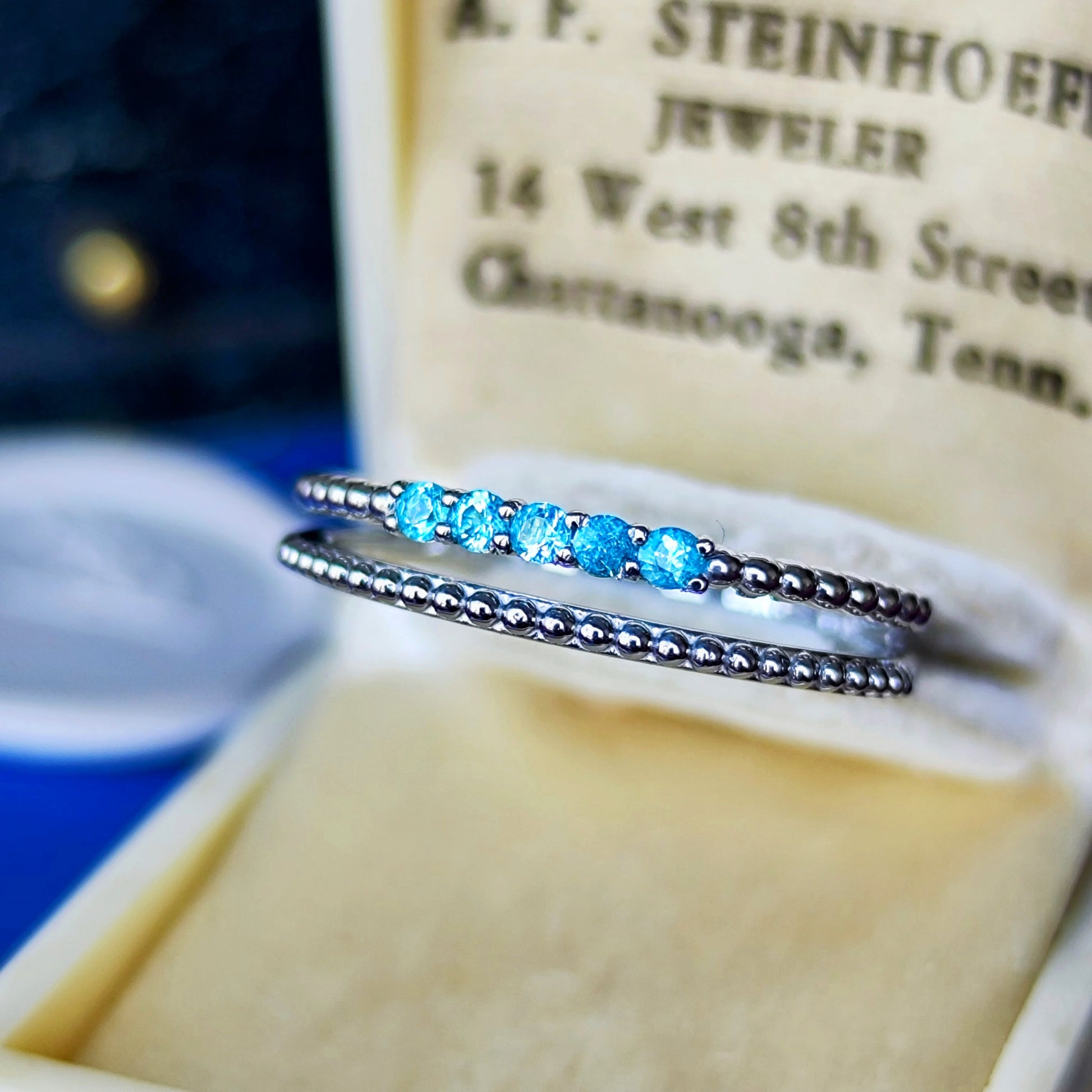 【お値下げ】価格天然パライバトルマリン 5石 プラチナリング