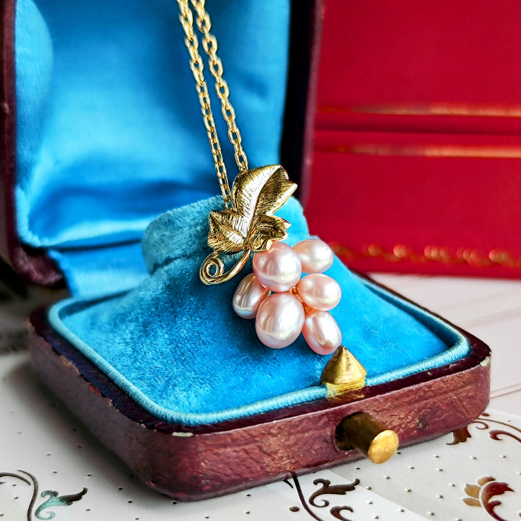 MIKIMOTO ミキモト 葡萄のモチーフ 淡水真珠 18金ネックレス