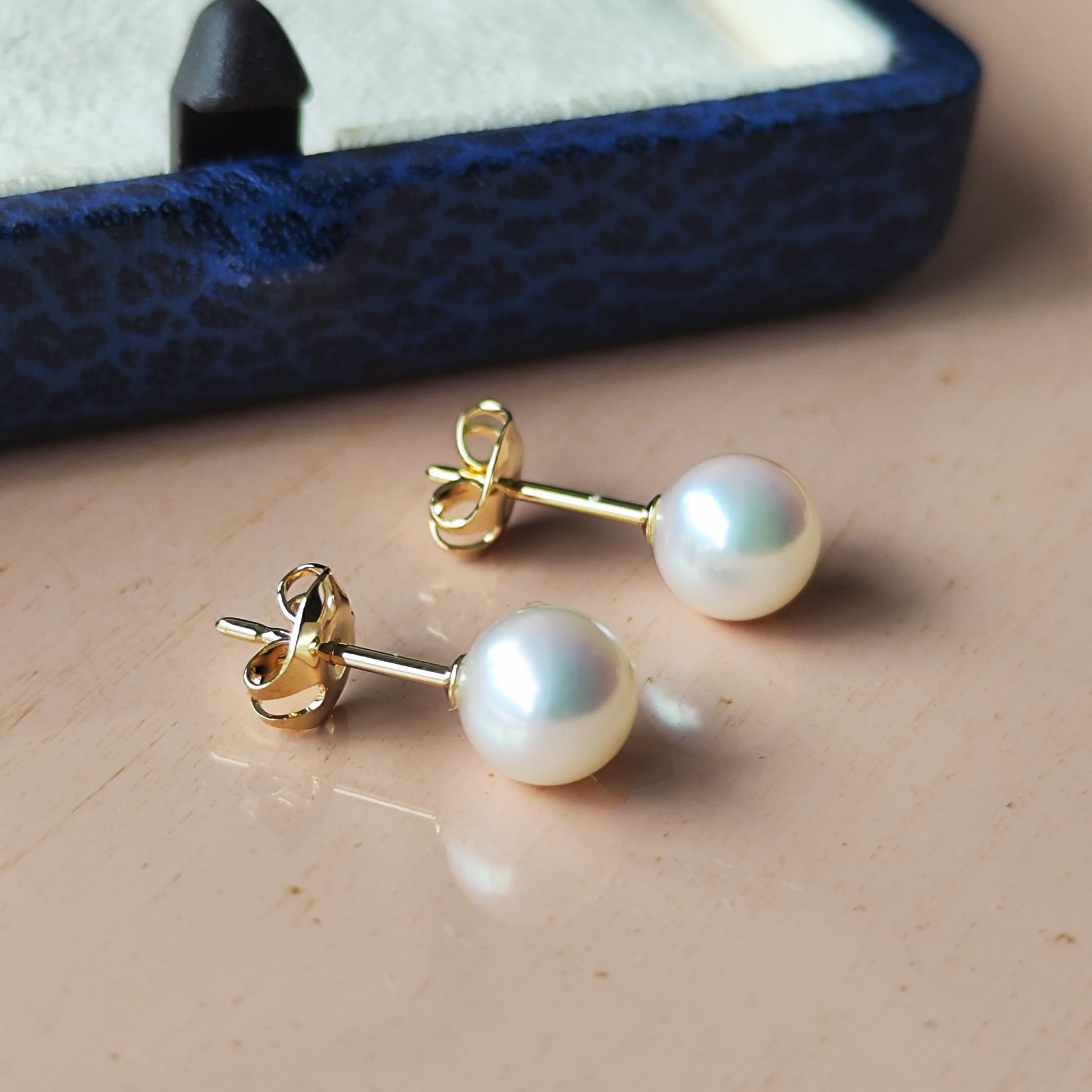 MIKIMOTO ミキモト あこや真珠 18金ピアス