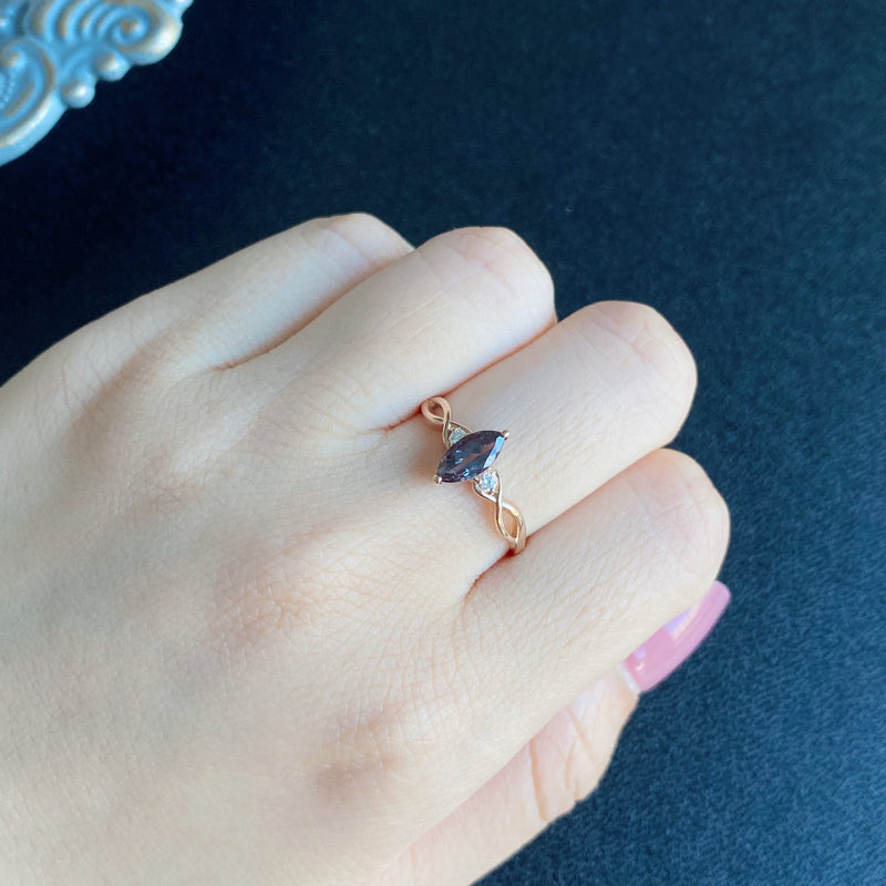 【アレキタイプ】天然カラーチェンジガーネット 天然ダイヤモンド リング