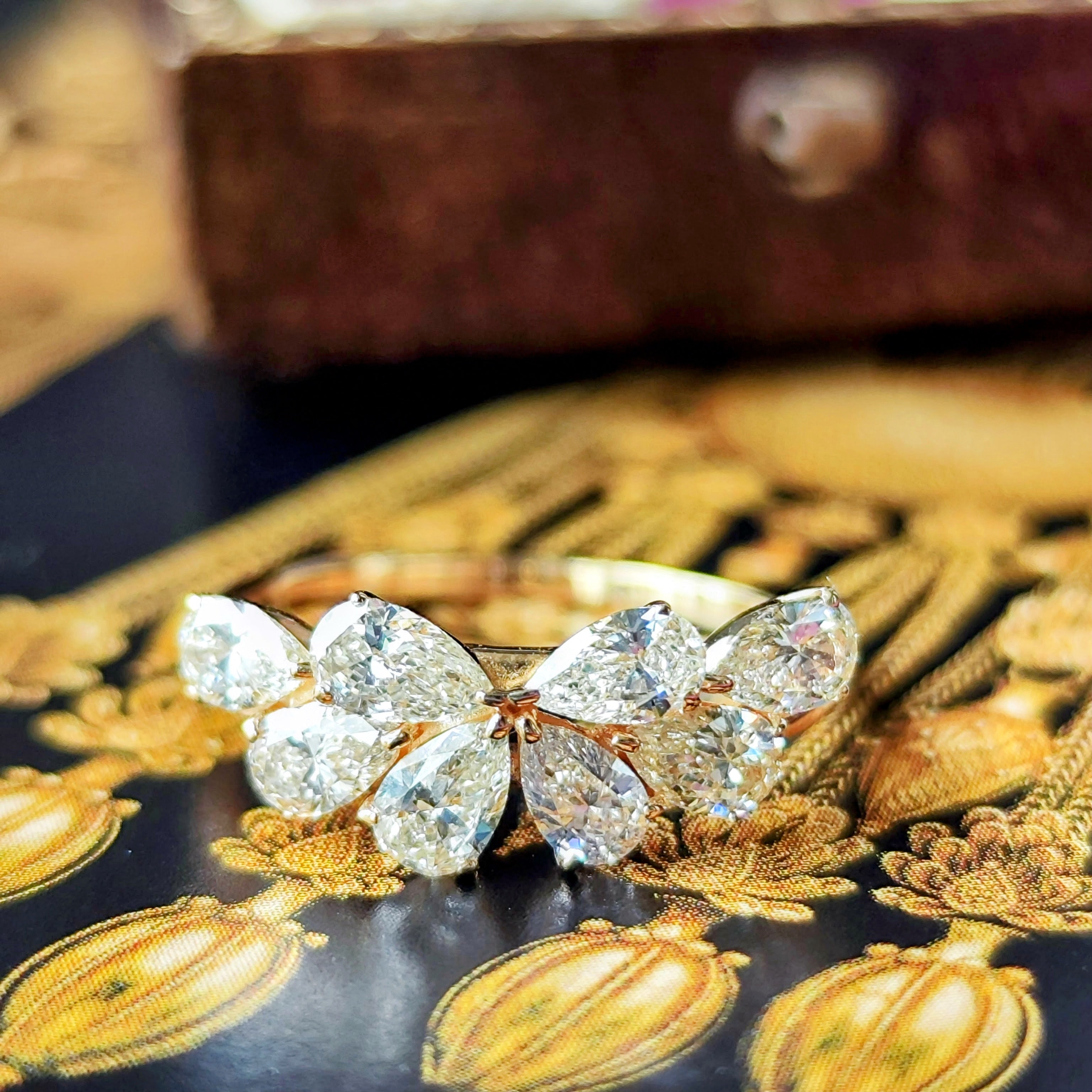 天然ダイヤモンド 1.30ct ペアシェイプ 18金リング – Mico宝飾店