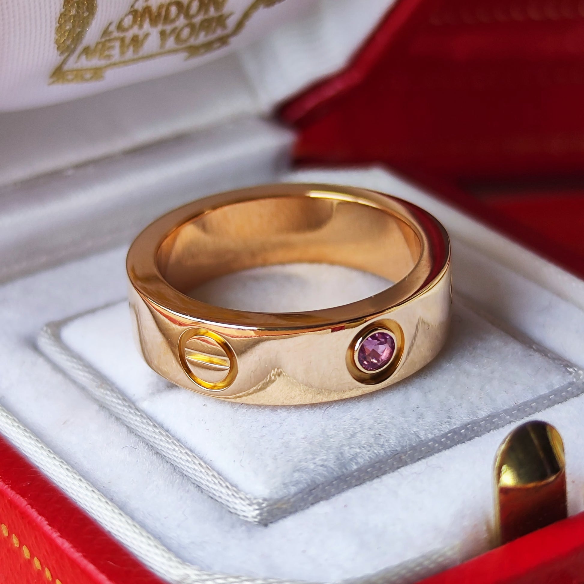 Cartier カルティエ ラブリング ピンクサファイア 18金PG 52