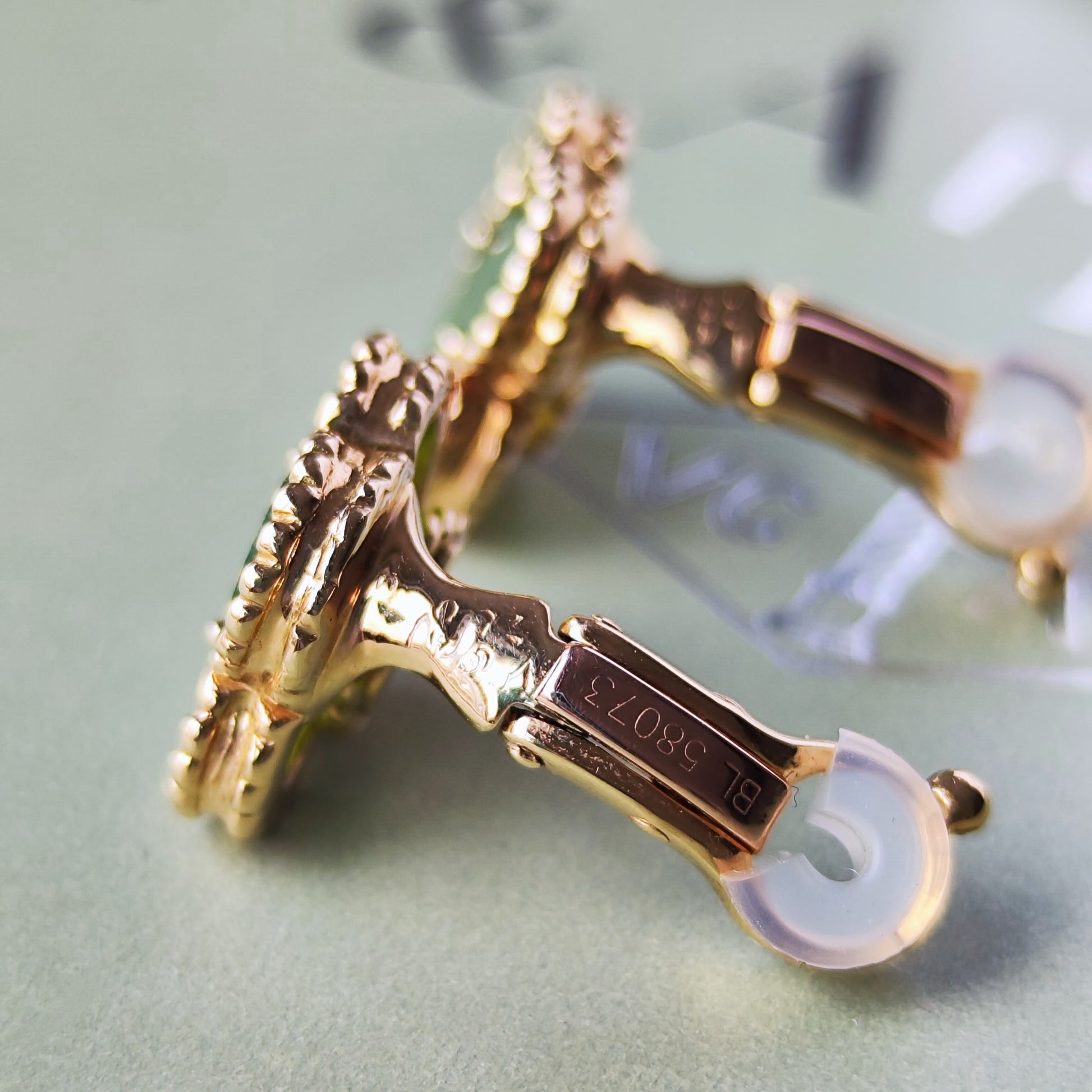 Van Cleef & Arpels ヴァンクリーフ&アーペル ヴィンテージアルハンブラ 翡翠 イヤリング