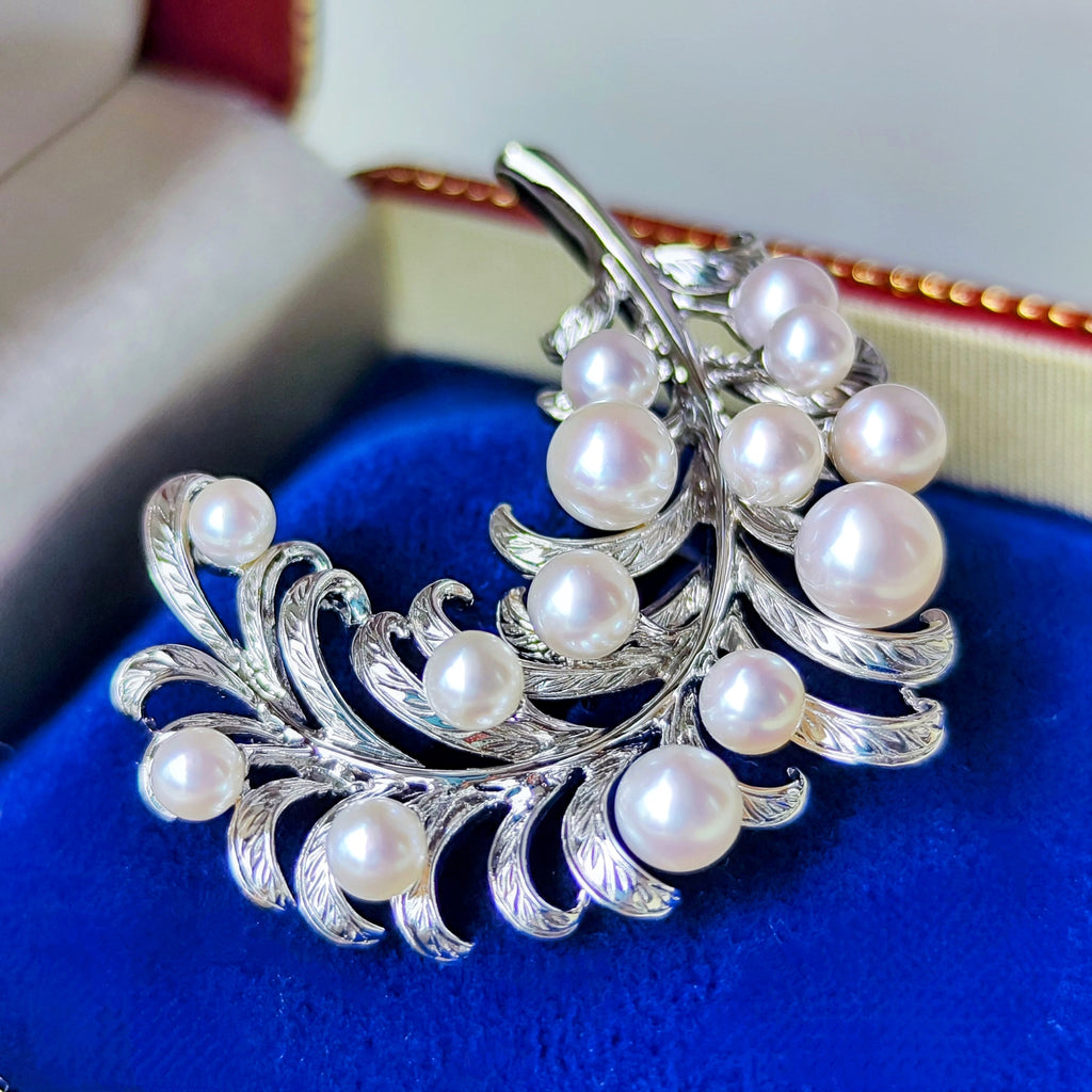MIKIMOTO ミキモト 羽根のモチーフ ブローチ シルバー