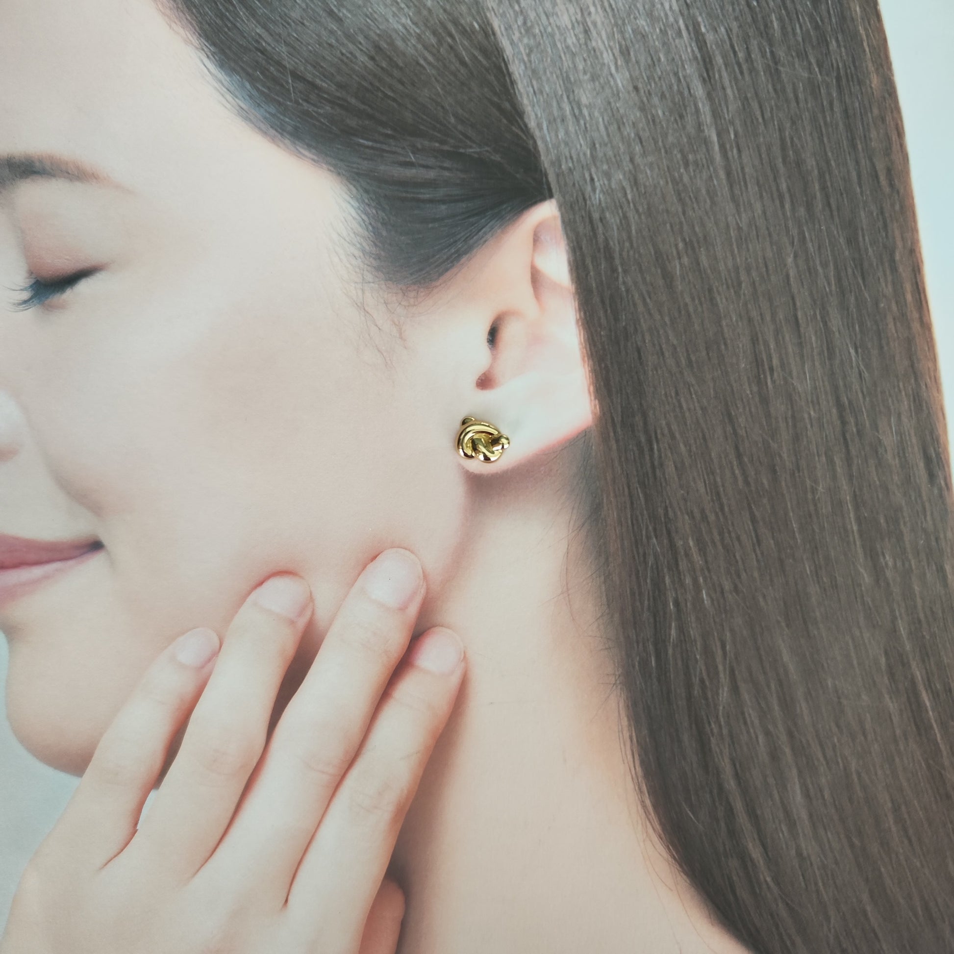 TIFFANY &Co ティファニー ノットピアス 18金YG