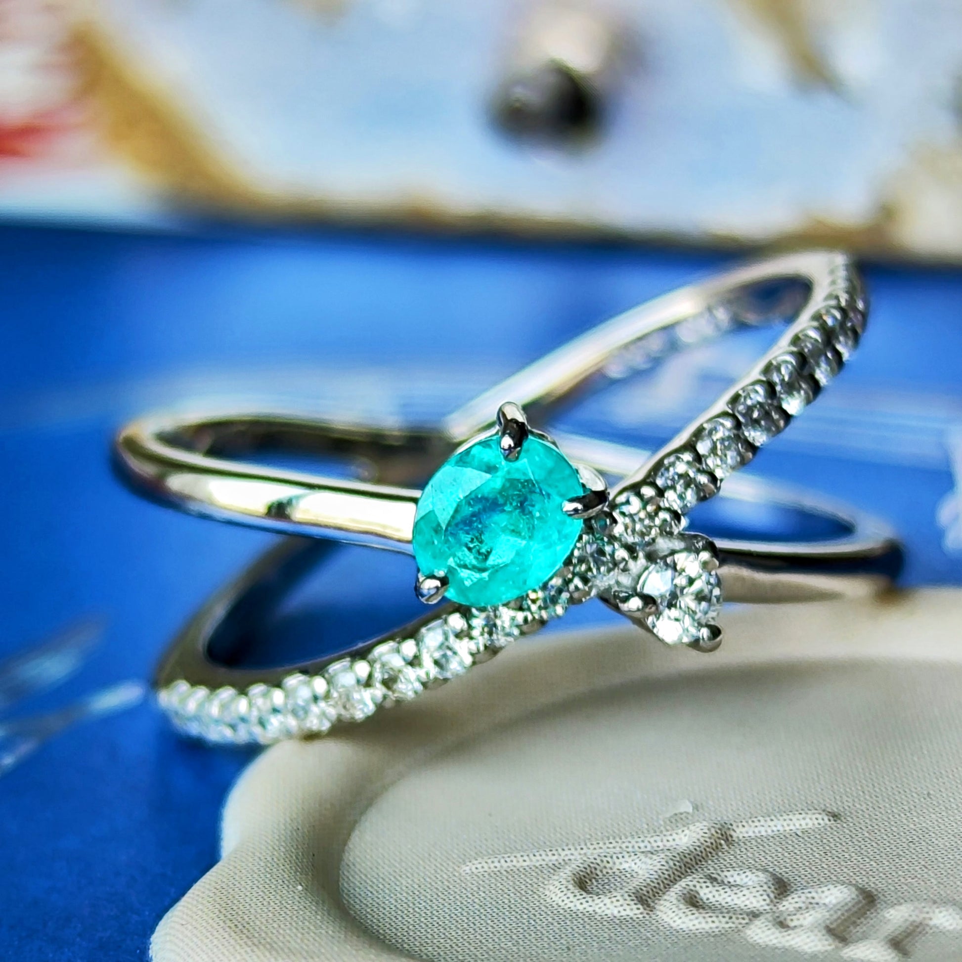 【トップカラー】天然パライバトルマリン 天然ダイヤモンド プラチナリング