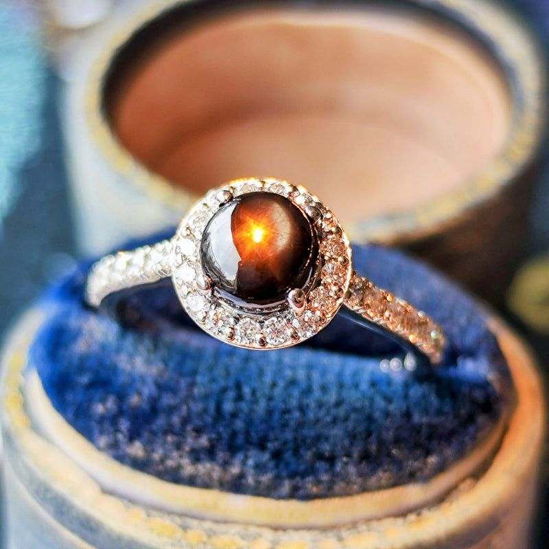 【魅惑の黒い宝石】天然ブラックスターサファイア 天然ダイヤモンド リング