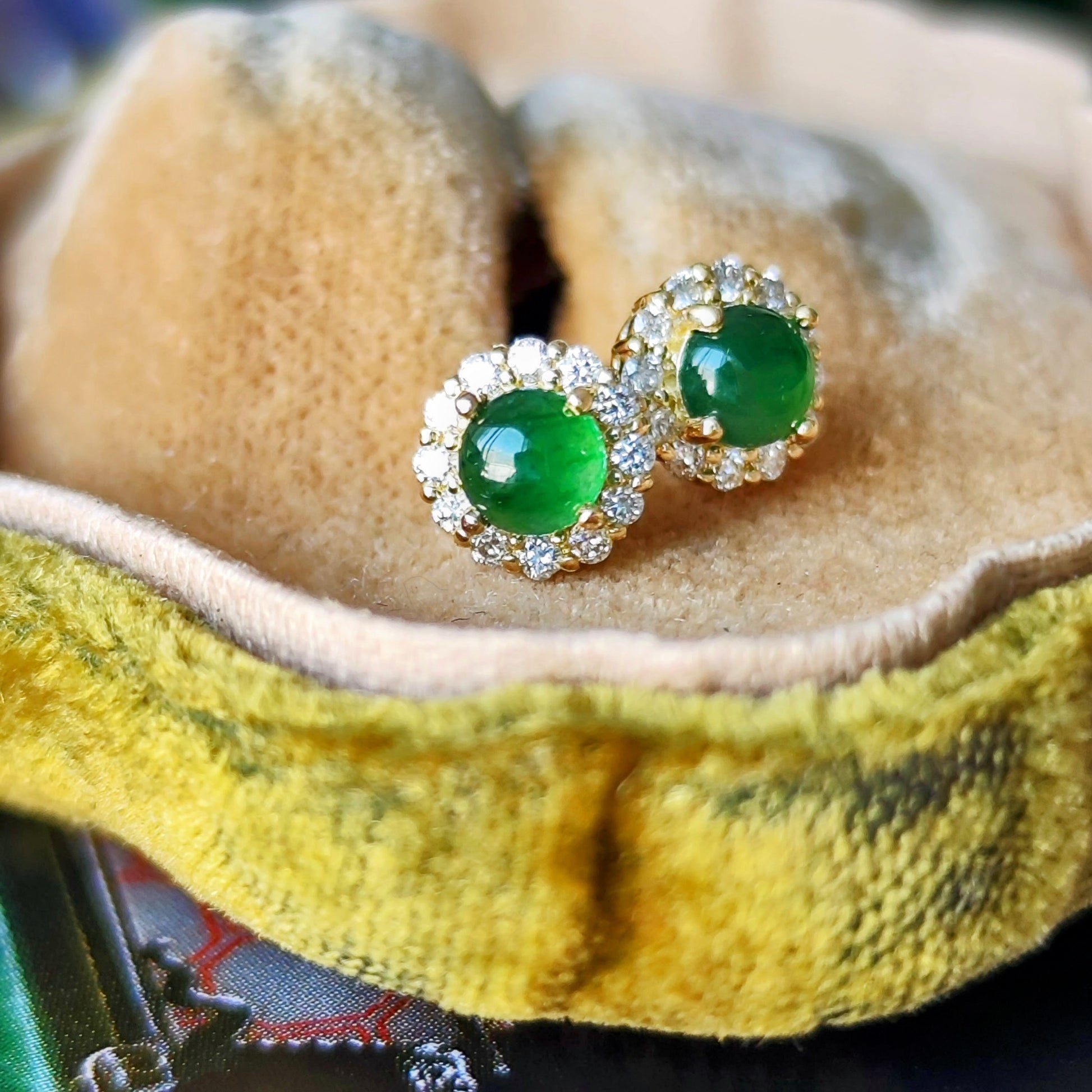 【追加入荷】天然翡翠 天然ダイヤモンド 18金ピアス