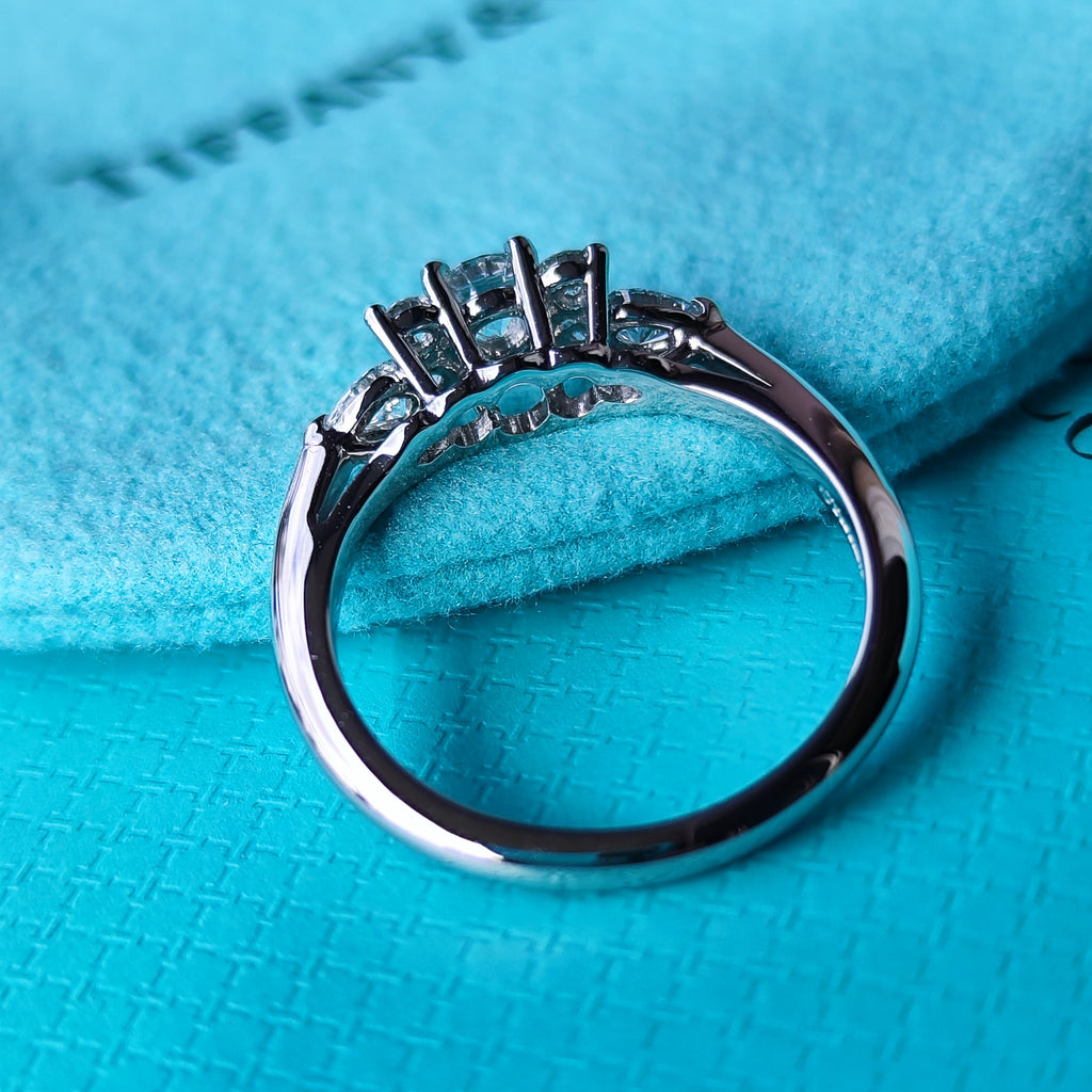 TIFFANY &Co ティファニー セブンストーンリング