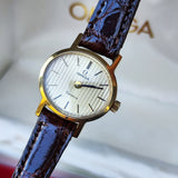 【OH済み】OMEGA オメガ Geneve ジュネーヴ ストライプ文字盤 手巻き腕時計