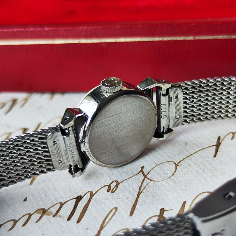 【OH済み 14金WG金無垢】OMEGA 
オメガ 手巻き腕時計