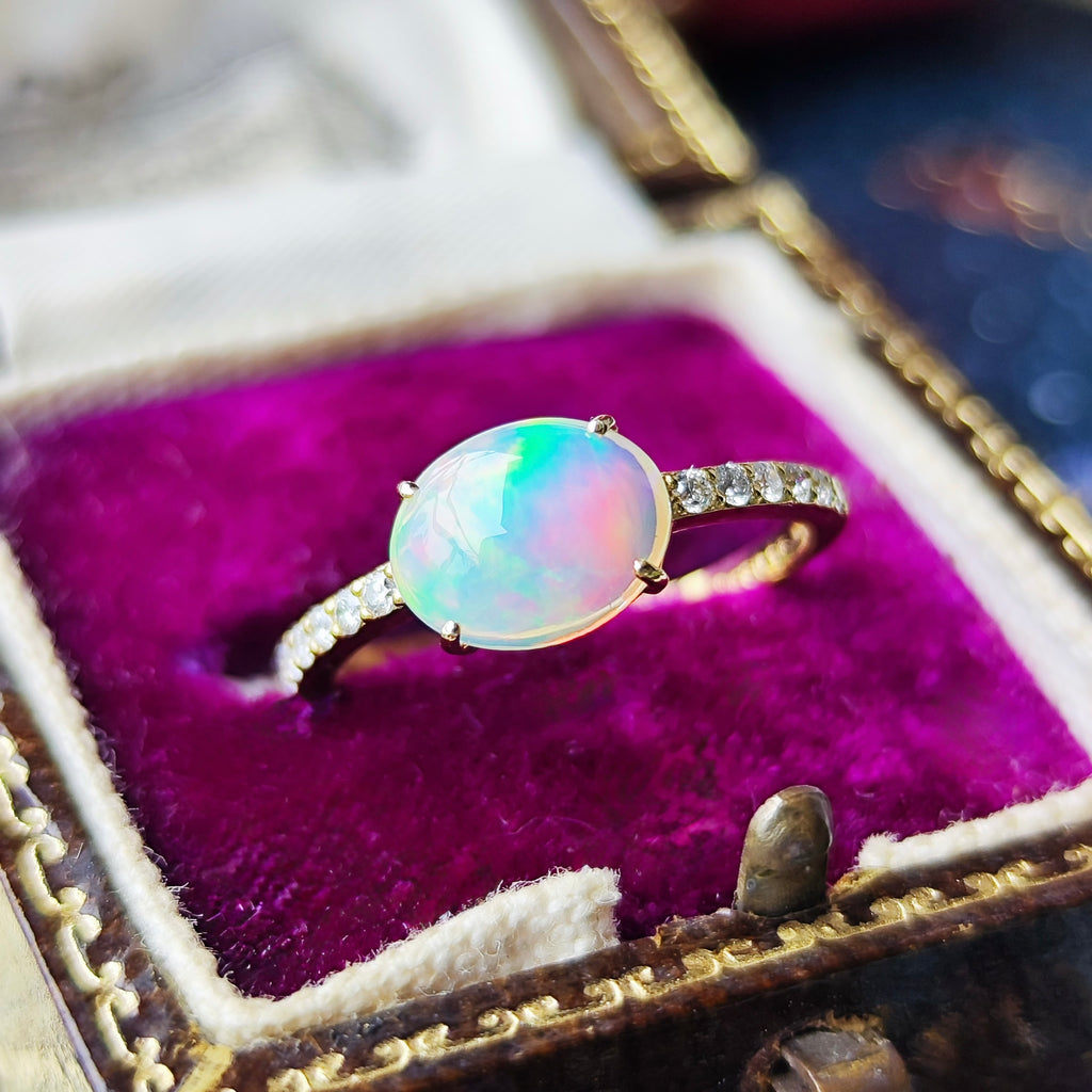 天然オパール エチオピア産 0.93ct 天然ダイヤモンド リング