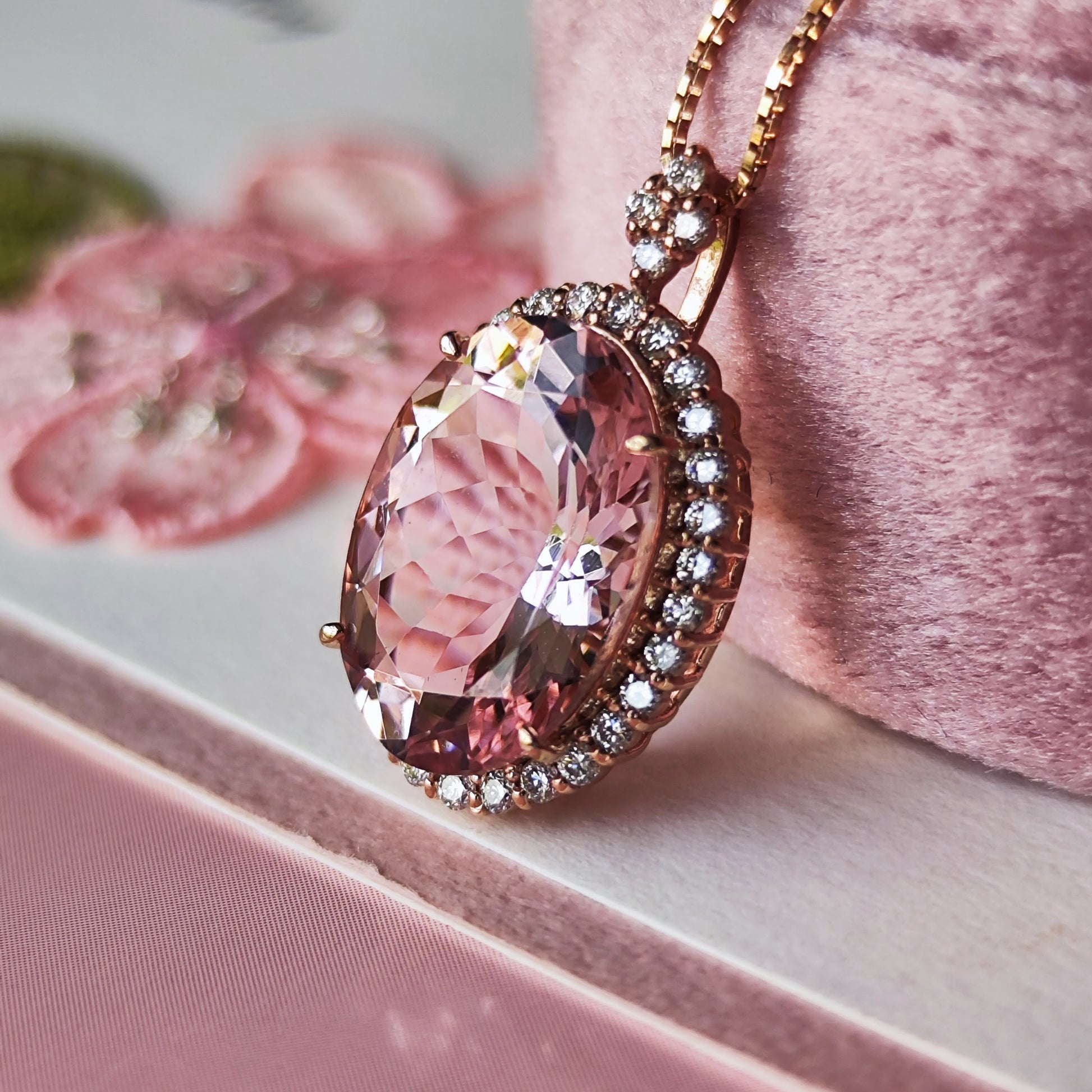 【大粒 4.96ct】天然モルガナイト 天然ダイヤモンド ネックレス