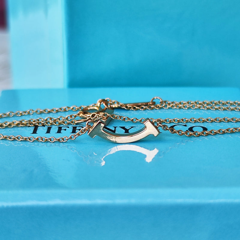 TIFFANY &Co ティファニー Tスマイル ミニ ネックレス 18金YG