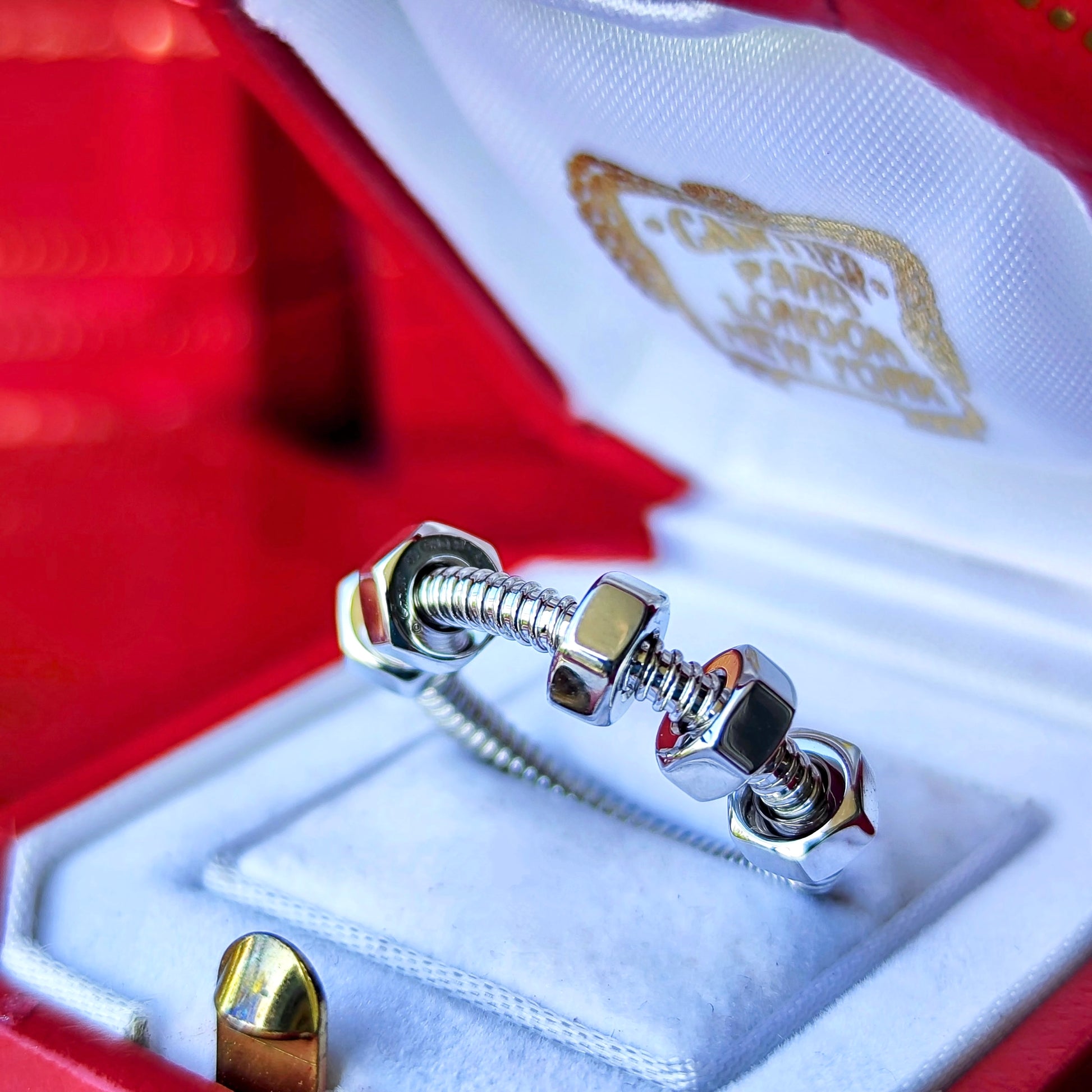 Cartier カルティエ エクル 18金WG 50