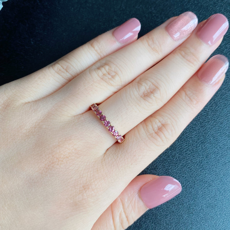 【お値下げ】マラヤガーネット 天然ガーネット ハーフエタニティリング