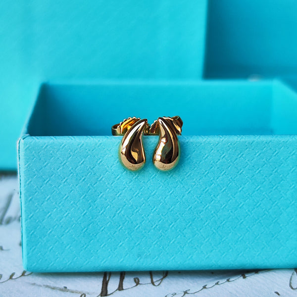 TIFFANY &Co ティファニー ティアドロップ ピアス 18金 – Mico宝飾店