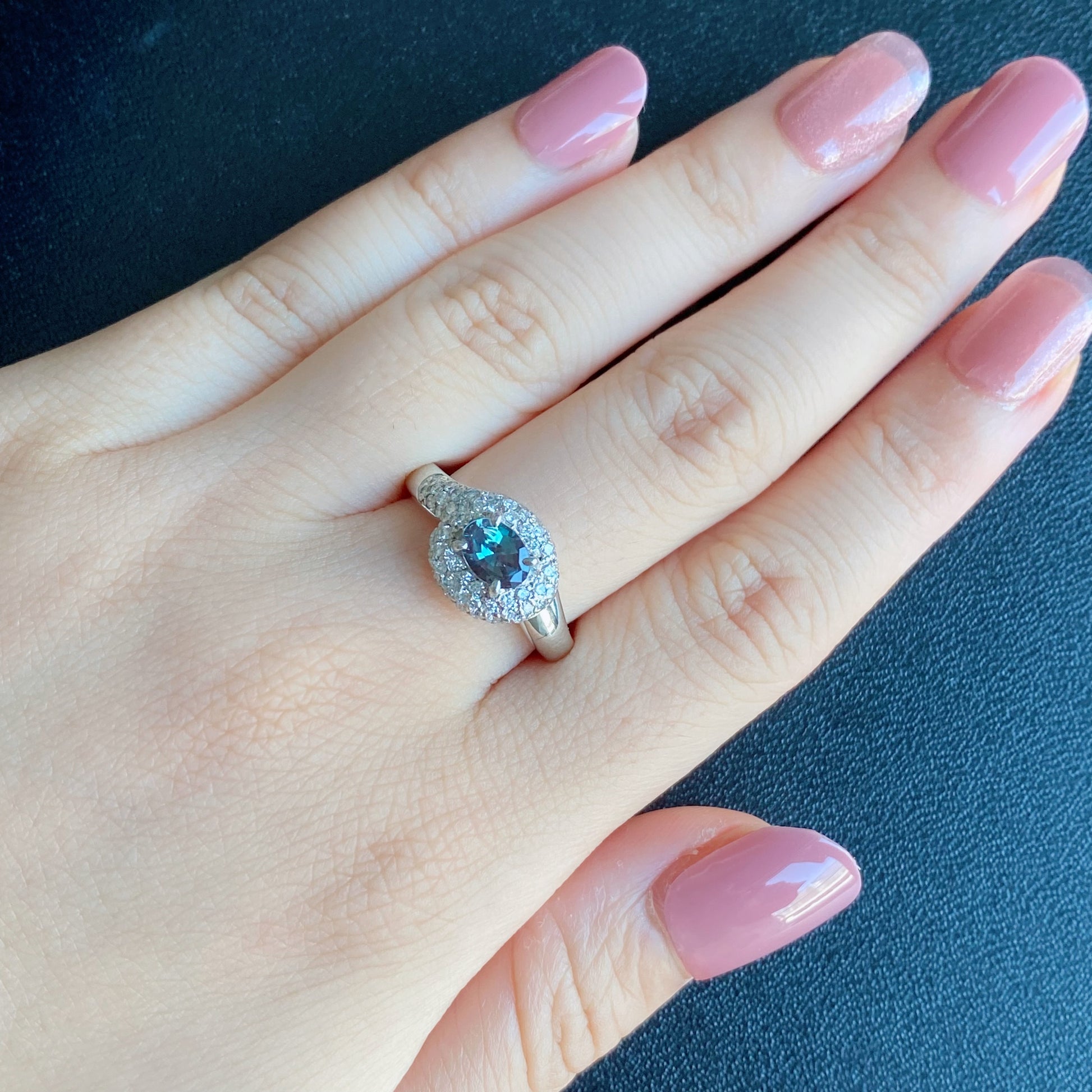【大粒 0.60ct】天然アレキサンドライト 天然ダイヤモンド リング