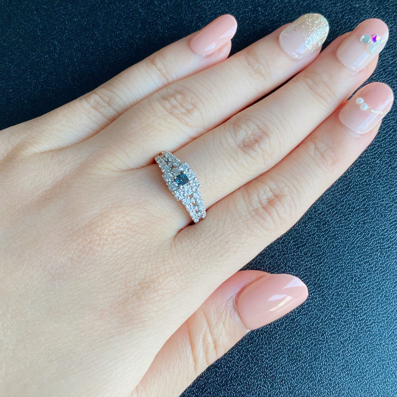 【再出品】天然アレキサンドライト プリンセスカット 天然ダイヤモンド リング