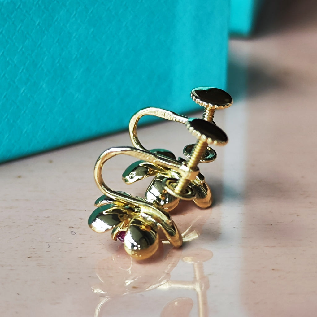 TIFFANY ティファニー ルビー フラワーモチーフ イヤリング ハナミズキ