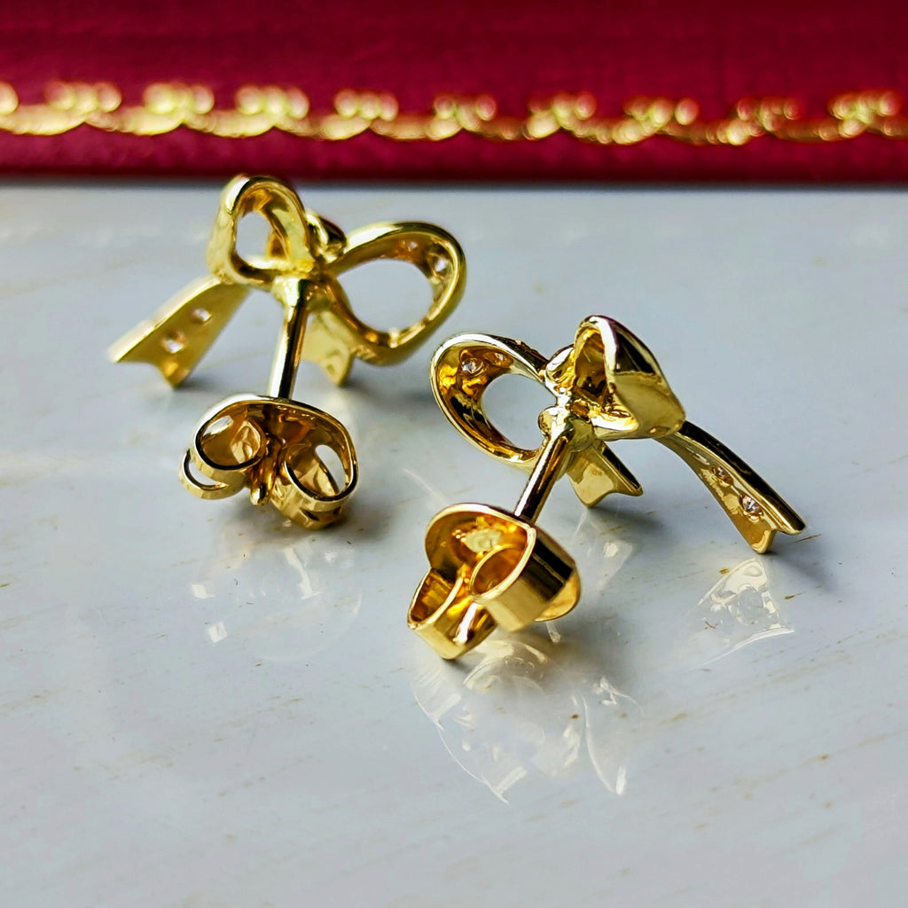 MIKIMOTO ミキモト リボンモチーフ ダイヤモンド ピアス