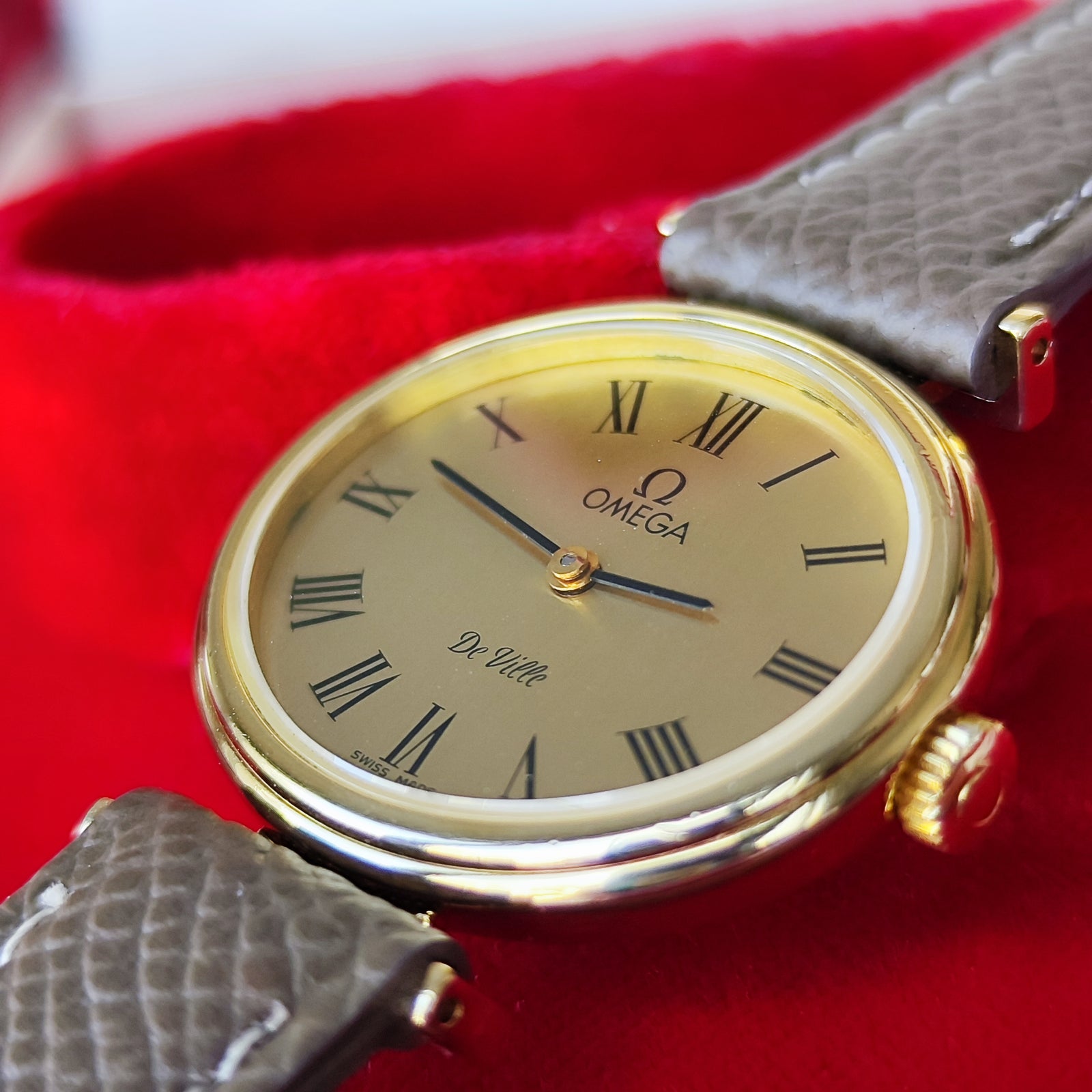 OMEGA　DEVVILLE　オメガ　デビル　手巻き OH済み】OMEGA オメガ DE VILLE デビル 手巻き腕時計 – Mico宝飾店