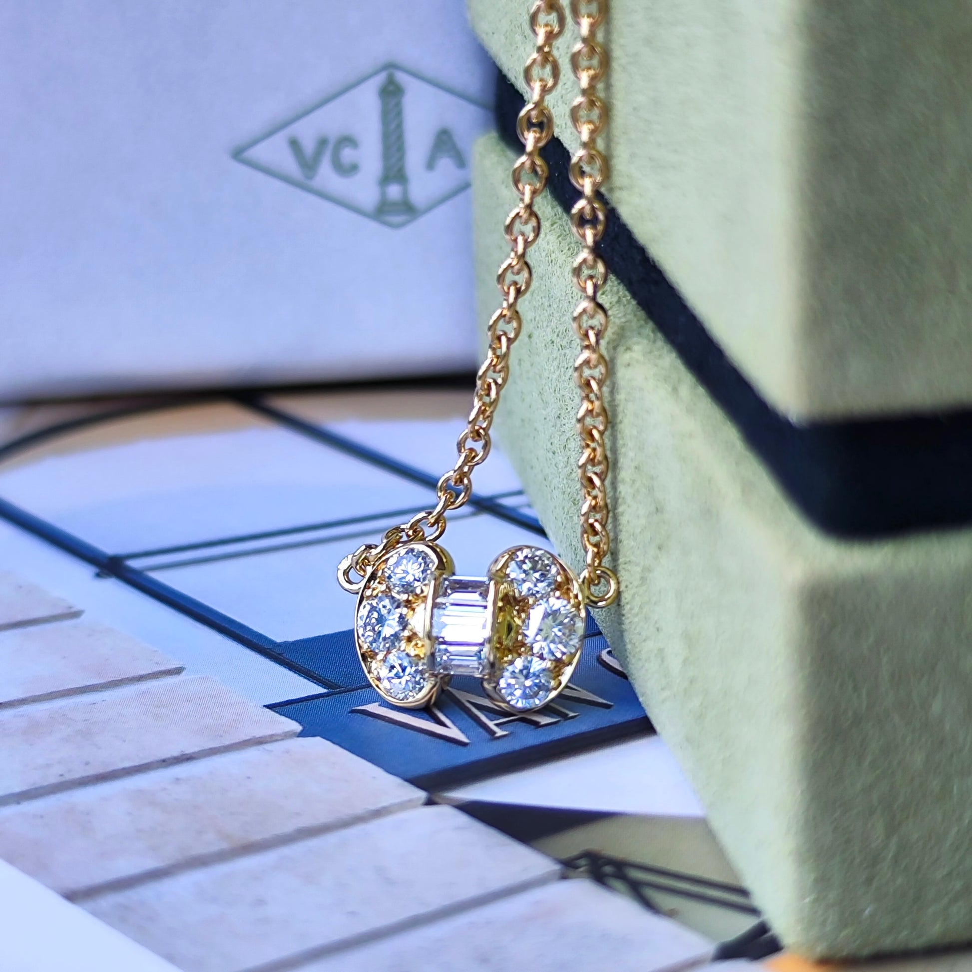 Van Cleef & Arpels ヴァンクリーフ&アーペル セレスティン ネックレス