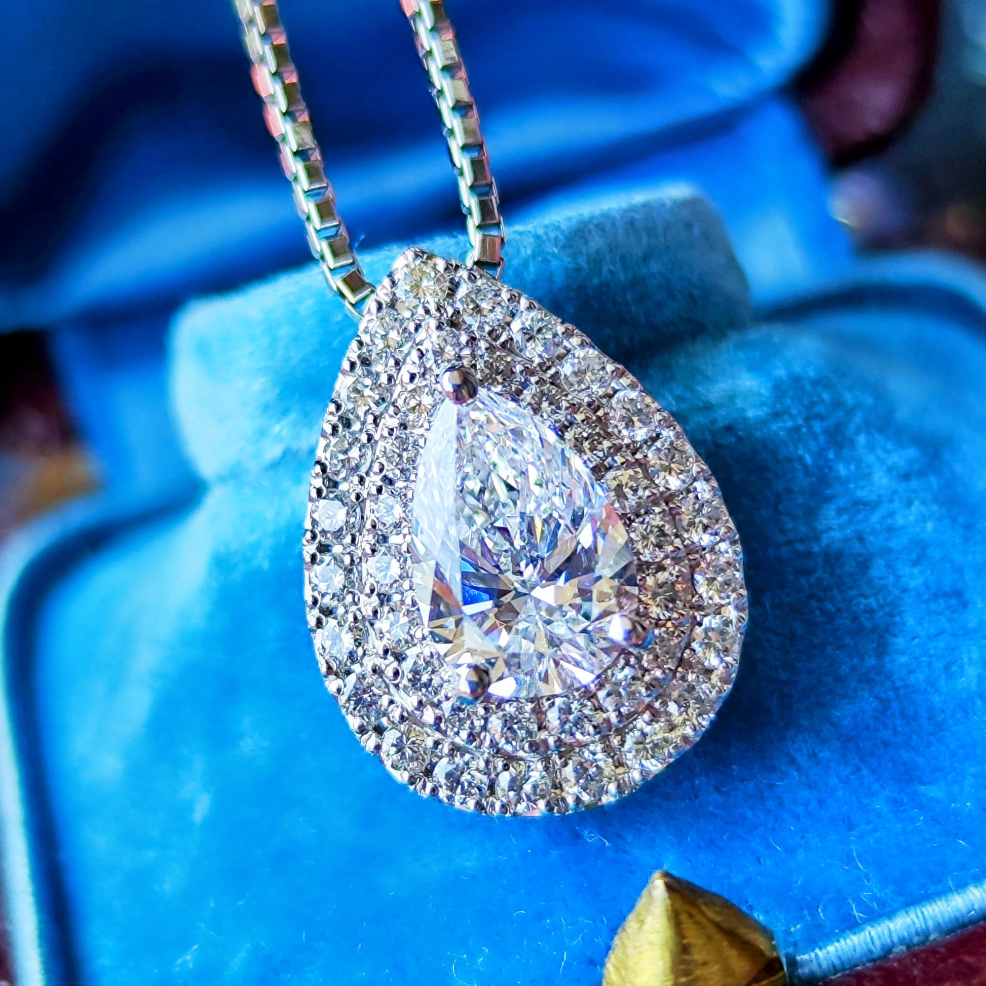 【大粒 1.007ct】天然ダイヤモンド ペアシェイプ プラチナ ネックレス