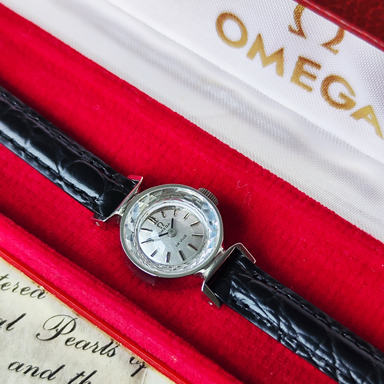 正規品 オメガ OMEGA カットガラス 腕時計 手巻き OH済み】OMEGA オメガ DE VILLE デビル 手巻き腕時計 カット