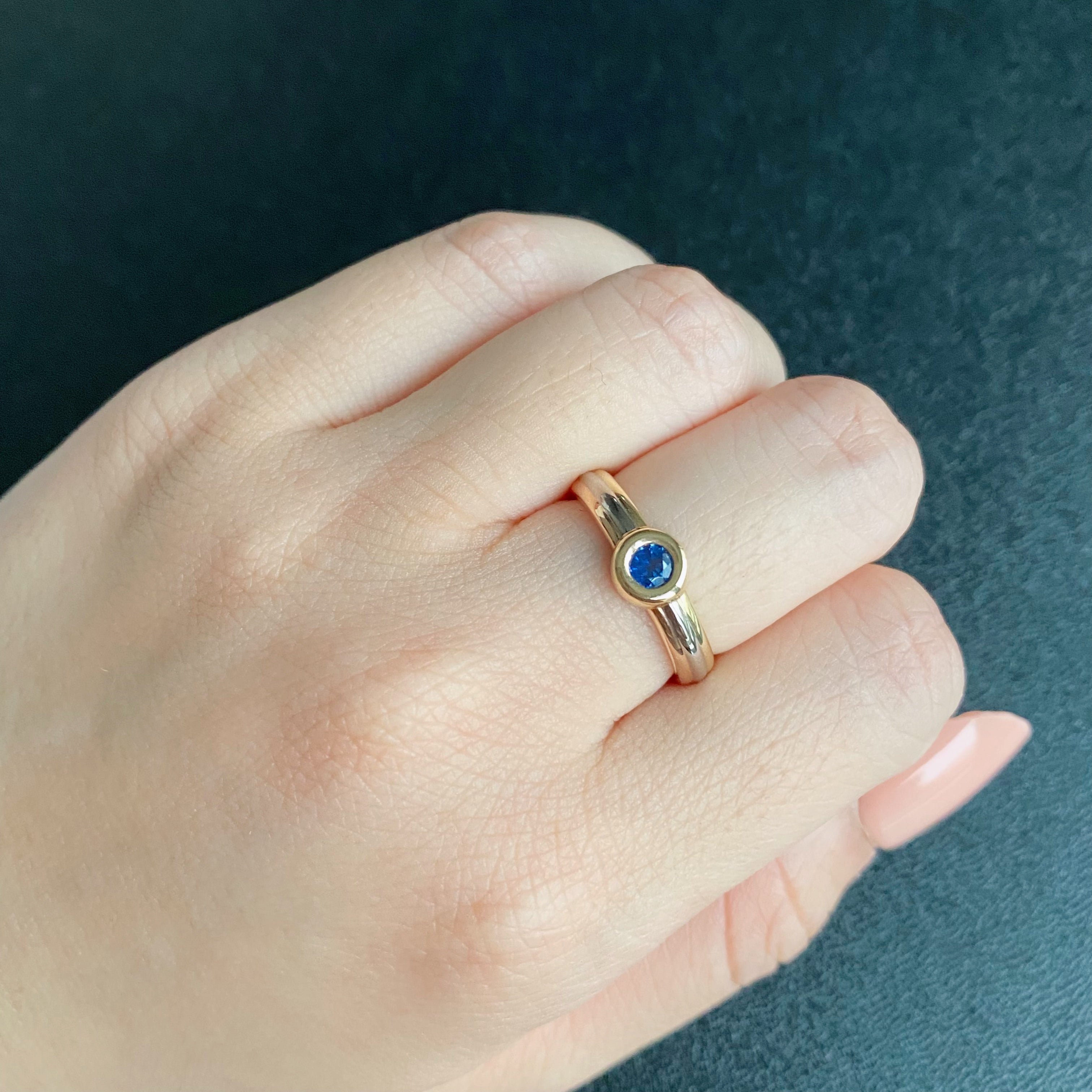 Vintage Cartier】カルティエ モノストーン サファイア 18金スリー