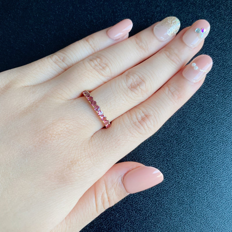 【マラヤガーネット】天然ガーネット ハーフエタニティリング